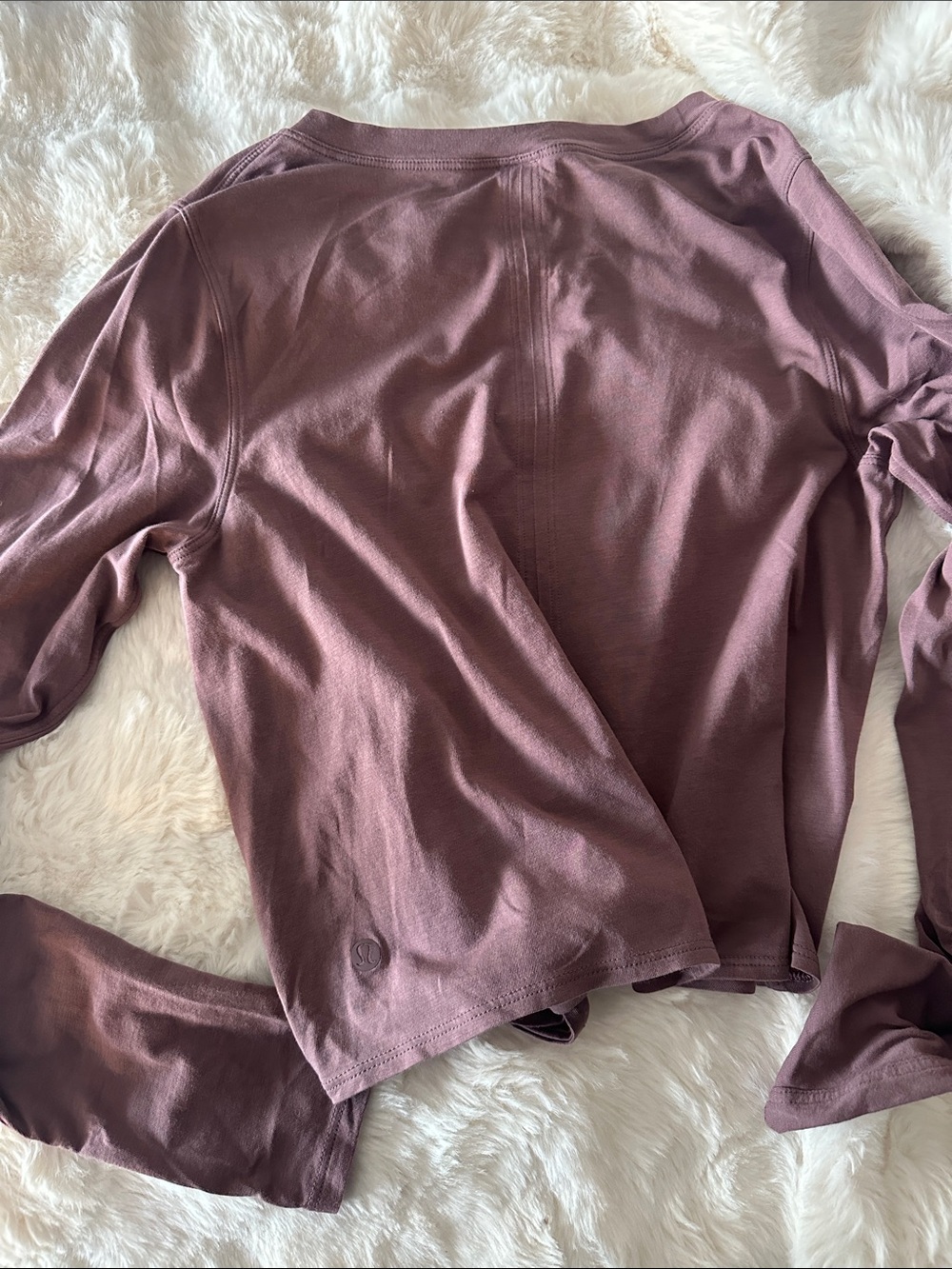 Lululemon Long Sleeve Top - Picture 2 of 2